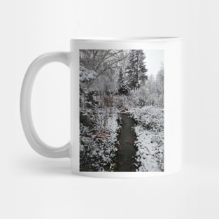 winter in the garden Mug